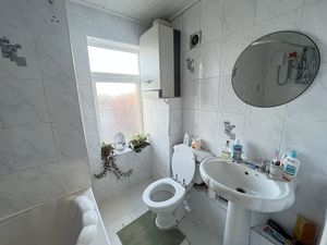 Photo 6- click for photo gallery